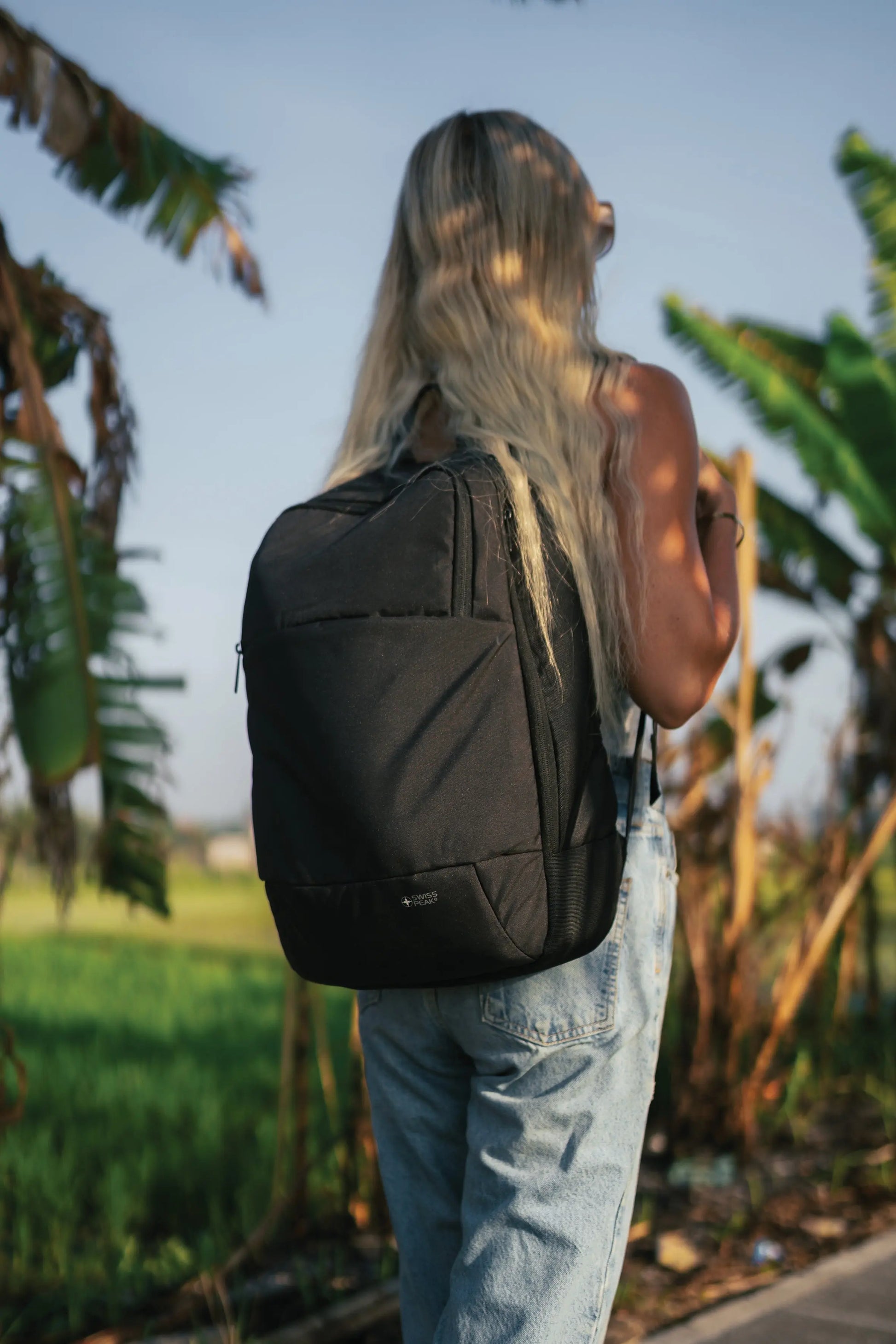 Sac à dos moderne pour ordinateur 15,6" Swiss Peak AWARE™ sacadospremium